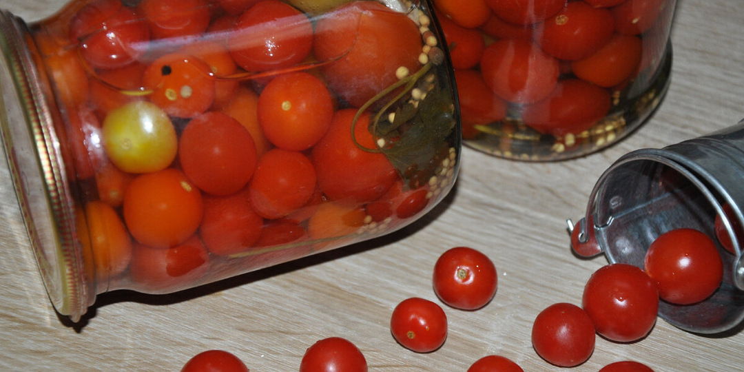 Маринованные помидоры черри