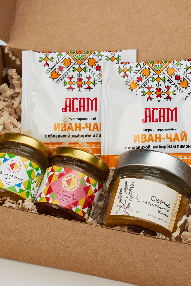 Подарочный набор мед, чай и свеча "Тепло и уют"