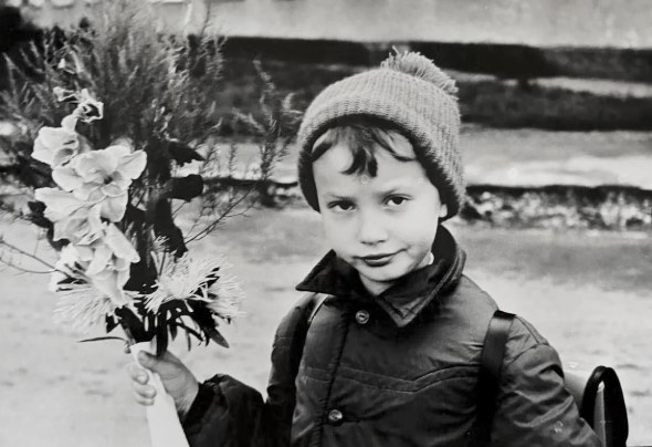 Депутат заксобрания Пермского края Илья Шулькин в первом классе школы №41 Перми