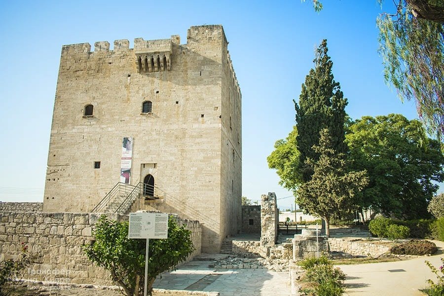 Замок Колосси