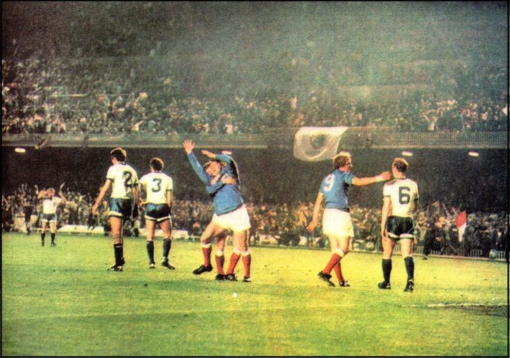 Финальный матч Кубка Кубков на Камп Ноу мог принести СССР первый еврокубковых трофей. Но увы...