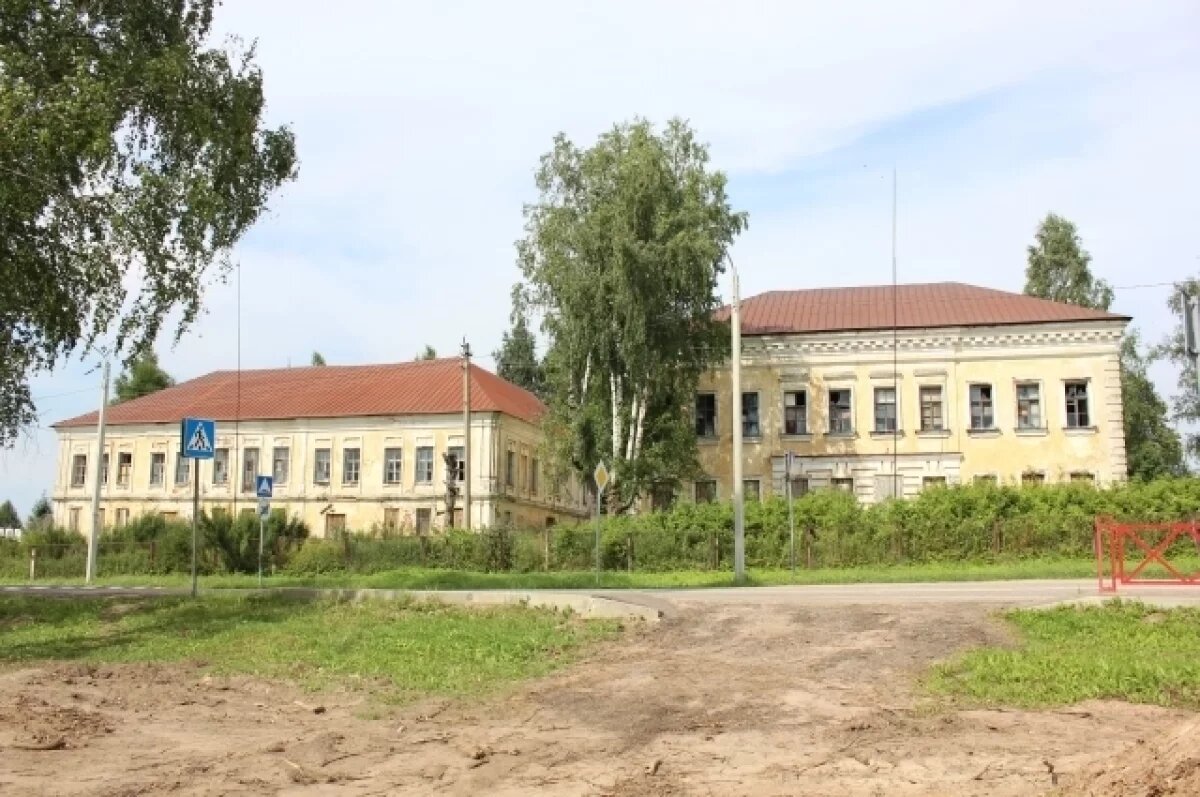    В ЯО выставили на торги особняк и вотчинную контору графов Шереметевых