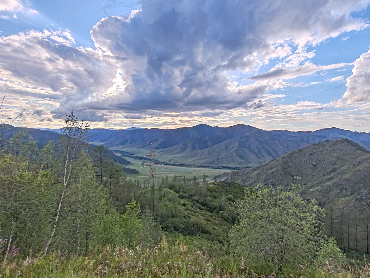 Вид с перевала Чике-Таман