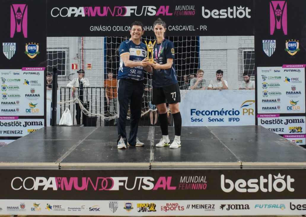    На прошедшем Кубке мира Мария Самойлова из \