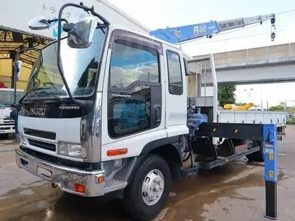 Isuzu Forward: когда кран-манипулятор становится продолжением рук