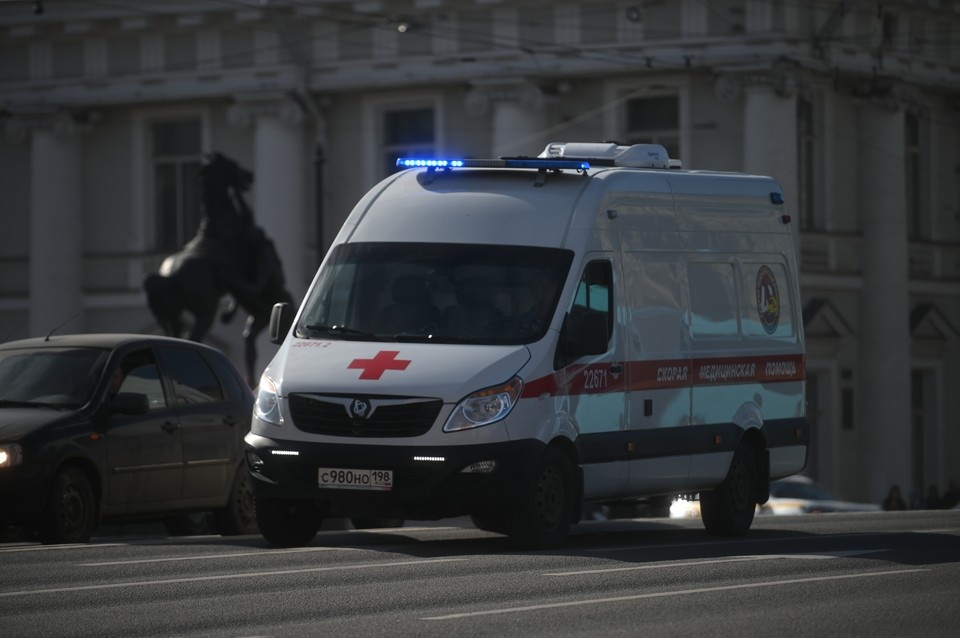    Шестеро детей доставлены в городские больницы Алексей БУЛАТОВ
