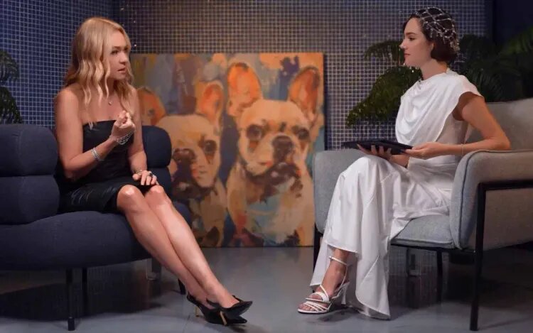    Кадр из шоу Евгении Медведевой