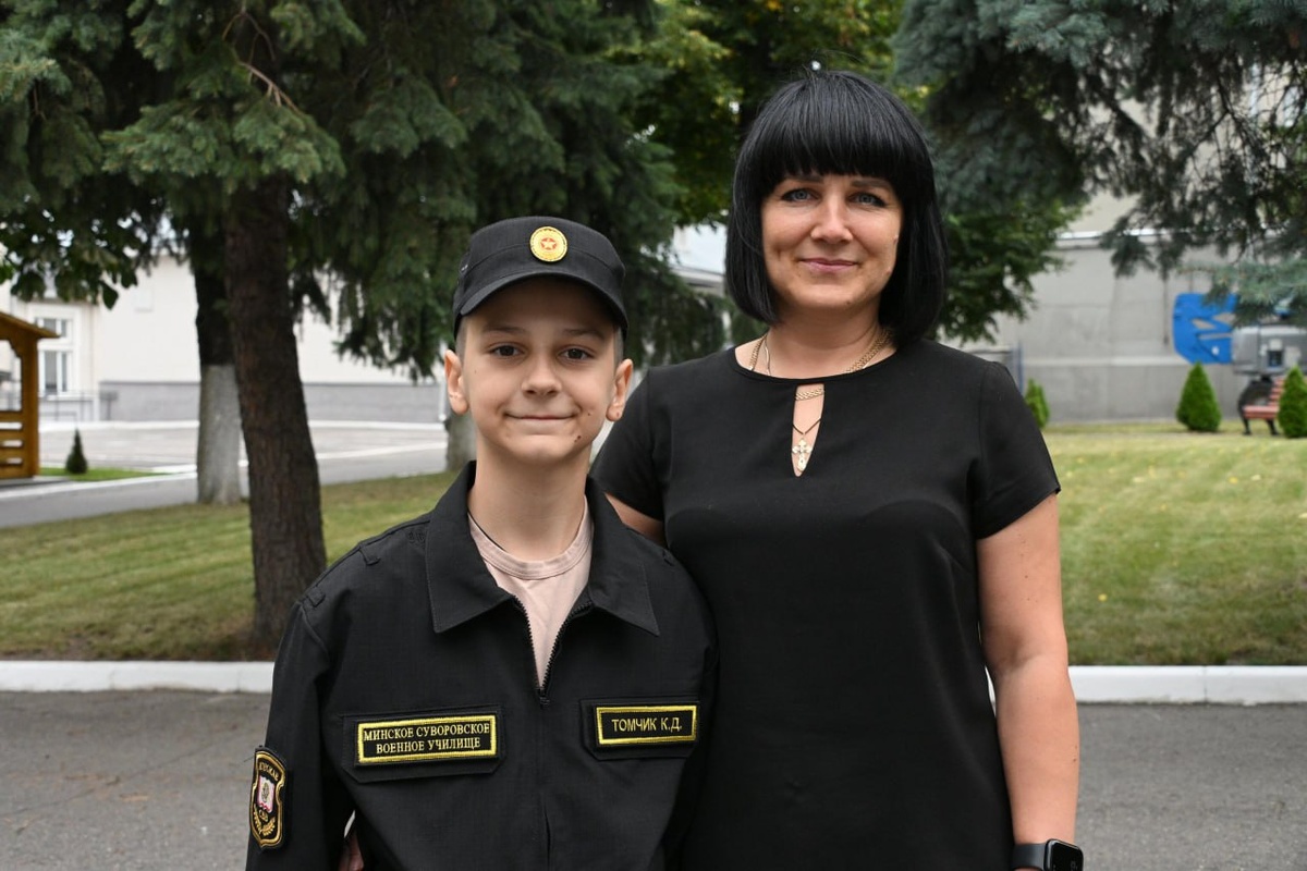 Инна Томчик с сыном Константином