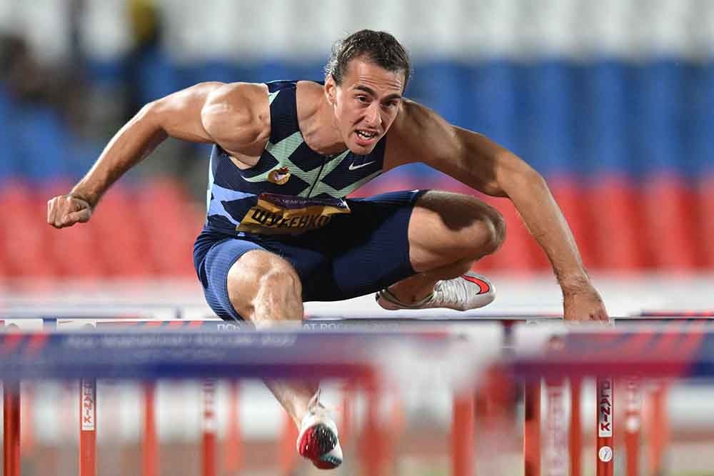    Барьерист Сергей Шубенков в свои 34 года по-прежнему сильнейший в стране на 110 метрах. / РИА Новости
