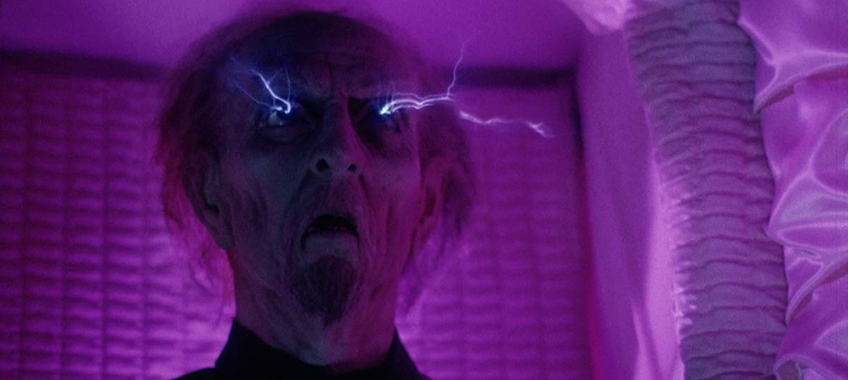 Кадр из фильма «Однажды темной ночью» (1982)