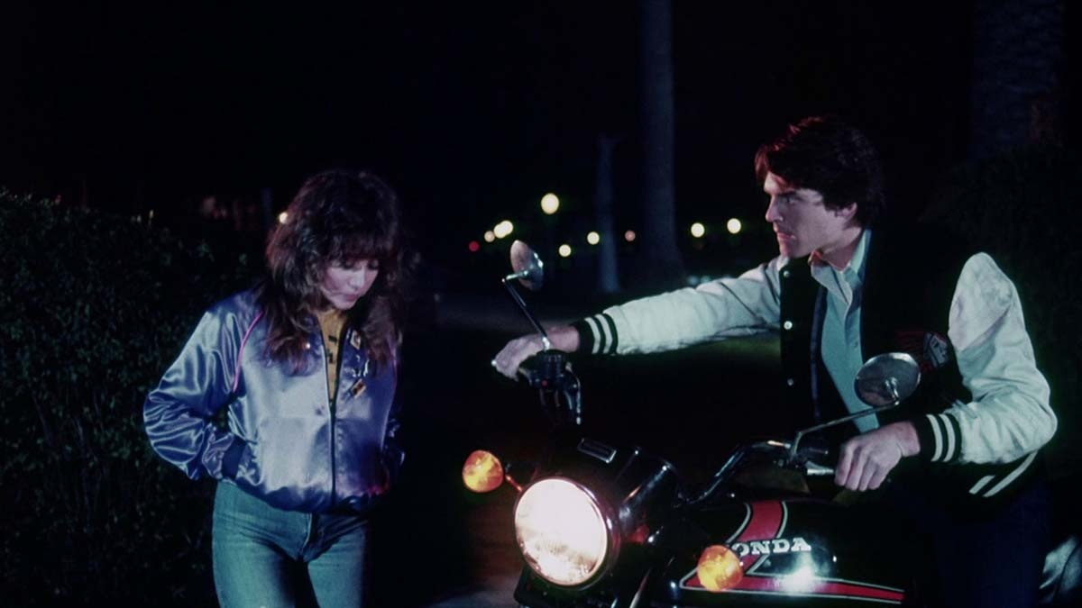 Кадр из фильма «Однажды темной ночью» (1982)