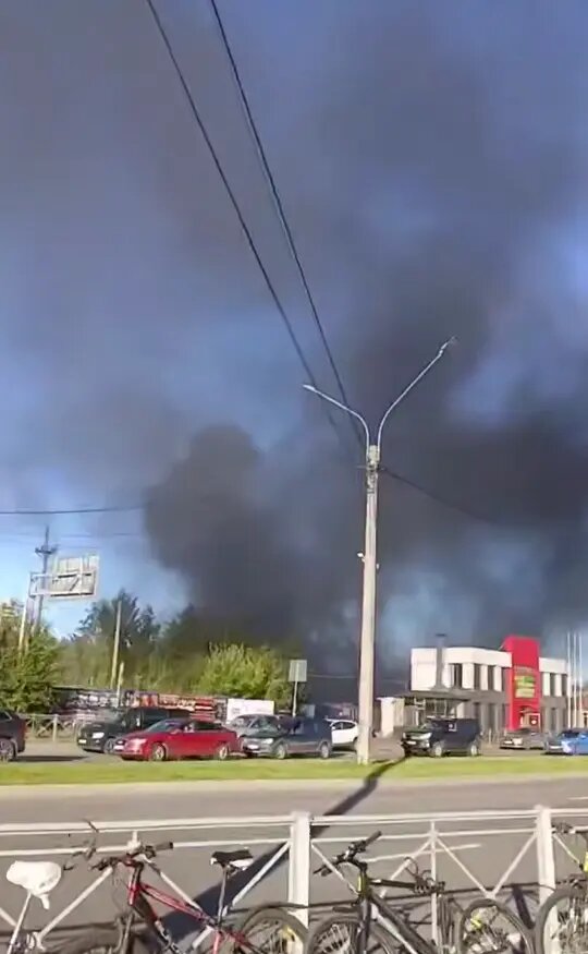    Фото: стоп-кадр видео из телеграм-канала «ДТП и ЧП СПб»