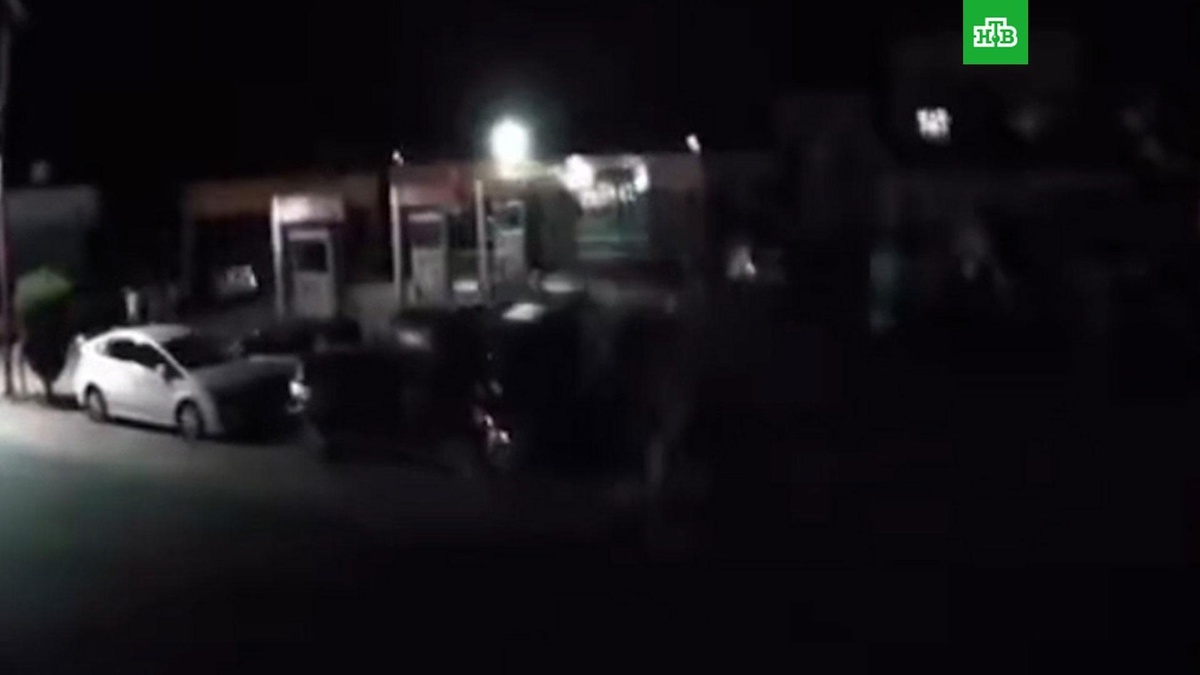    Около 500 человек погибли при землетрясении в Афганистане