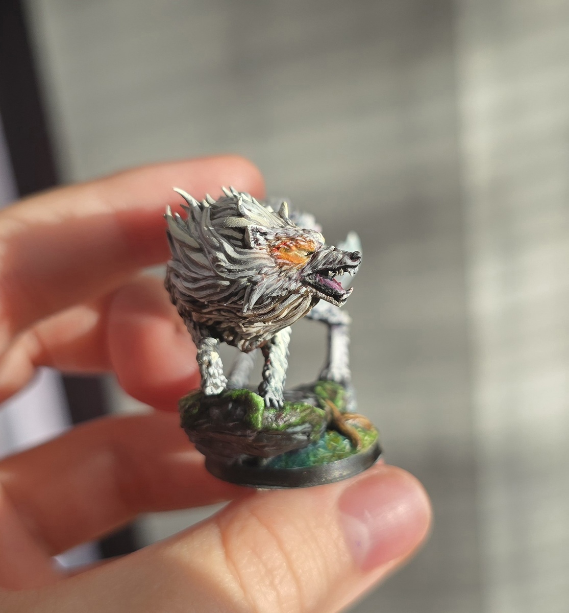 Белый волк из настольной игры Зверь