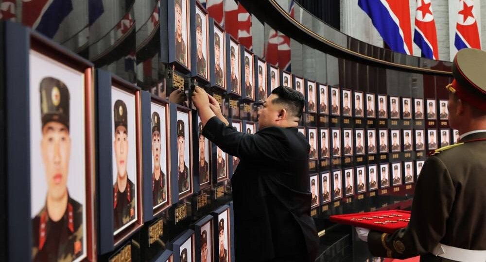 Комок подступает к горлу: Слёзы Ким Чен Ына рассказали всё