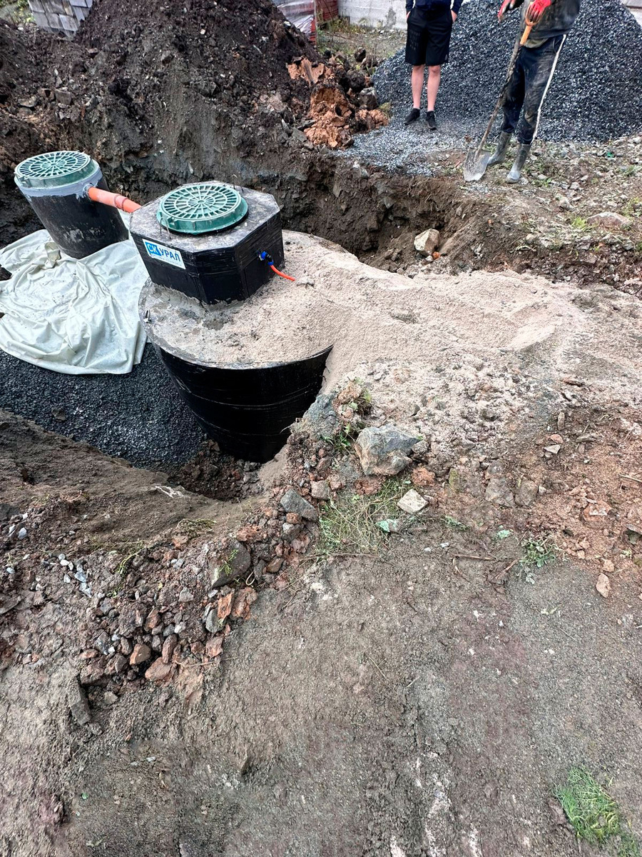 Монтаж септика Урал-6 Био