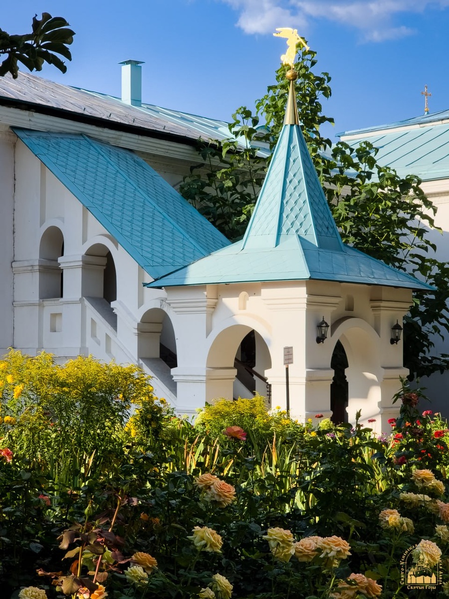 Свято-Успенская Святогорская Лавра