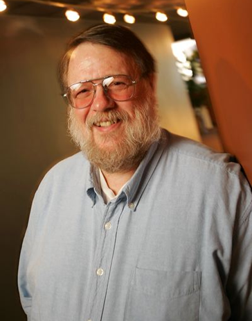 Рей Томлинсон. Фото с сайта www.peoples.ru