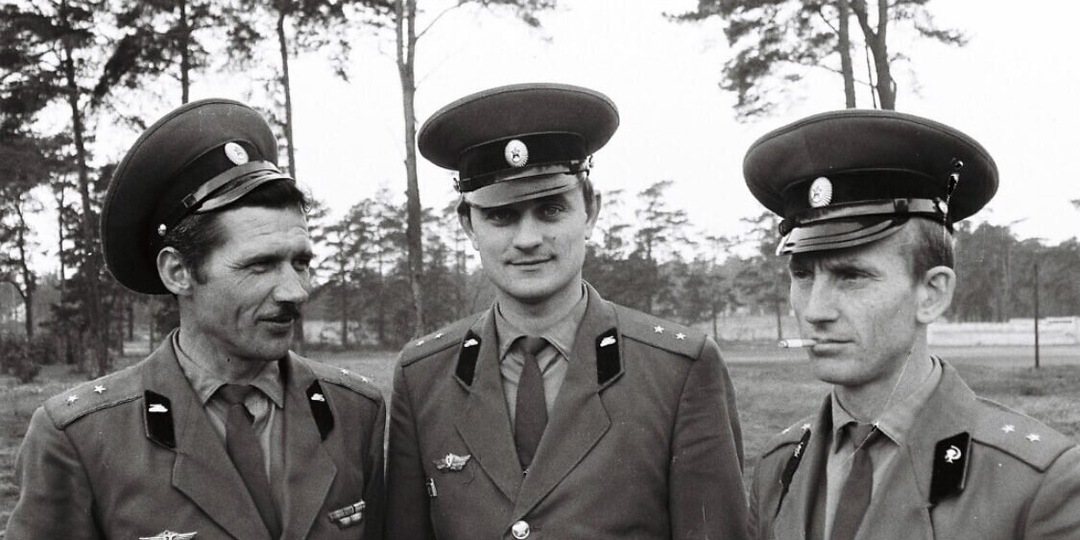 Многое держалось на прапорщиках...