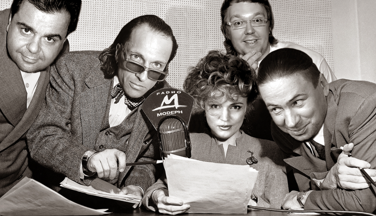 Сергей (слева) с коллегами по радио