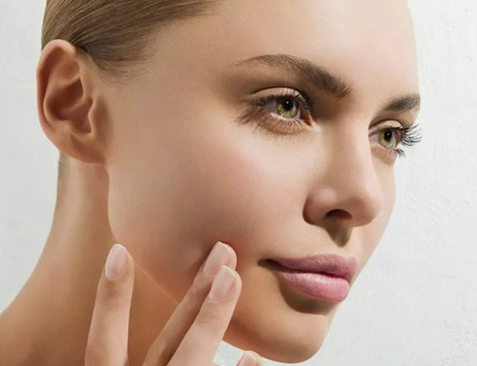 Антивозрастной крем Эмлика действительно оказался эффективным средством.