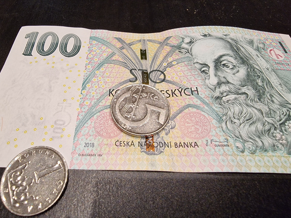 кроны чешские