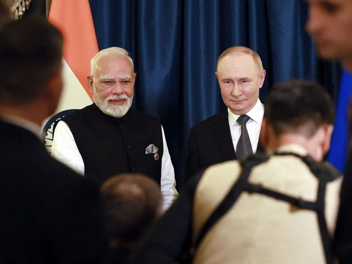 Владимир Путин встретился с премьер-министром Индии Нарендрой Моди на саммите ШОС в Тяньцзине © REUTERS/Vladimir Smirnov