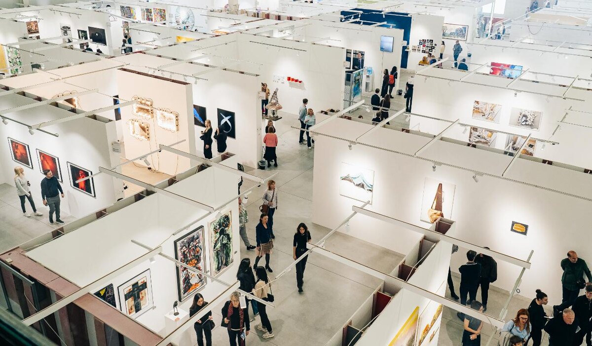     13-й сезон Ярмарки современного искусства Cosmoscow: что известно, чего ожидать