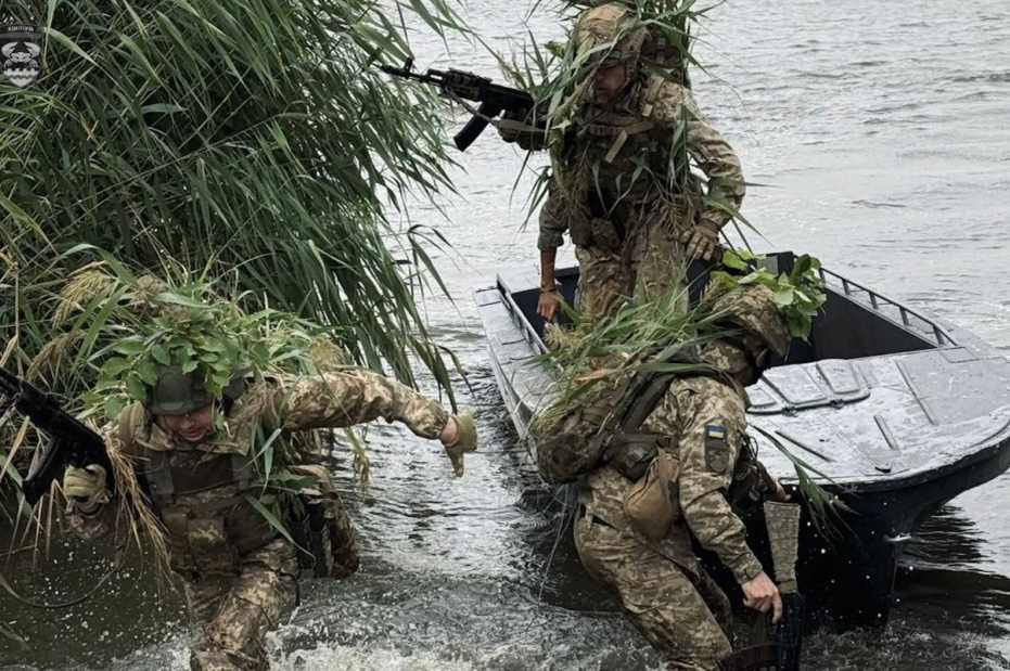    Социальные сети