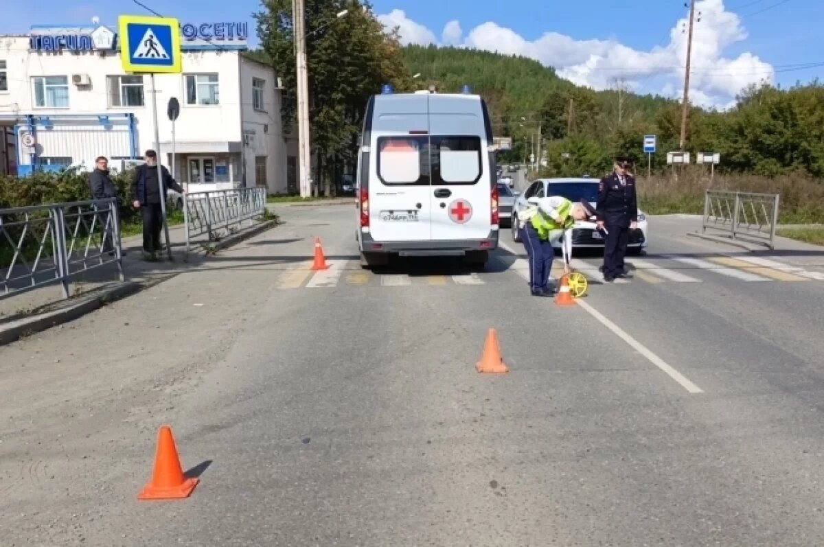    Двух женщин сбил водитель иномарки на пешеходном переходе в Нижнем Тагиле