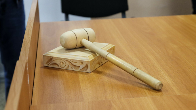 Продавцы в Алтайском крае отсудили у работодателя компенсацию за незаконное увольнение
