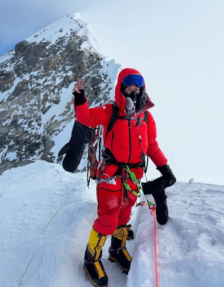 Виктория Боня в мае покорила ЭверестСоцсети Виктории Бони