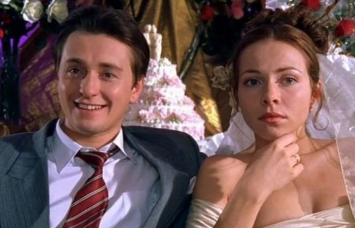 Екатерина Гусева и Сергей Безруков в сериале «Бригада»