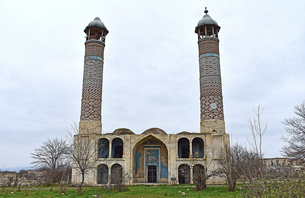 Агдамская мечеть в 2018 году. Мечеть была построена в 1868—1870 годы.
