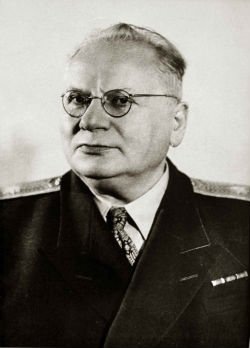 Народный комиссар иностранных дел СССР М.М. Литвинов