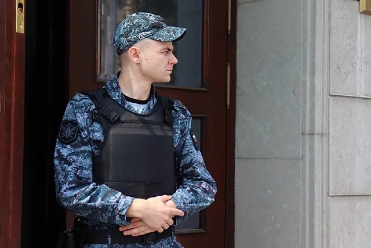    Не платившего детям алименты самарца отправили на обязательные работы