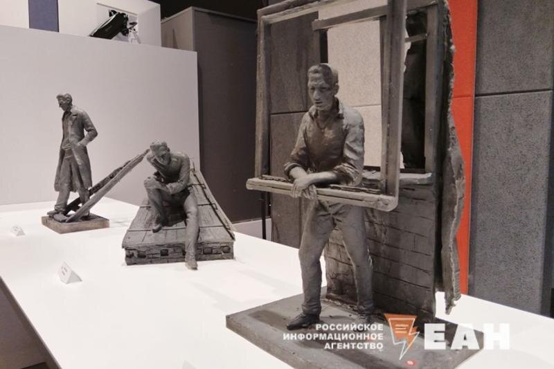    ЕАН / Сергей Беляев. Проекты памятников Борису Рыжему