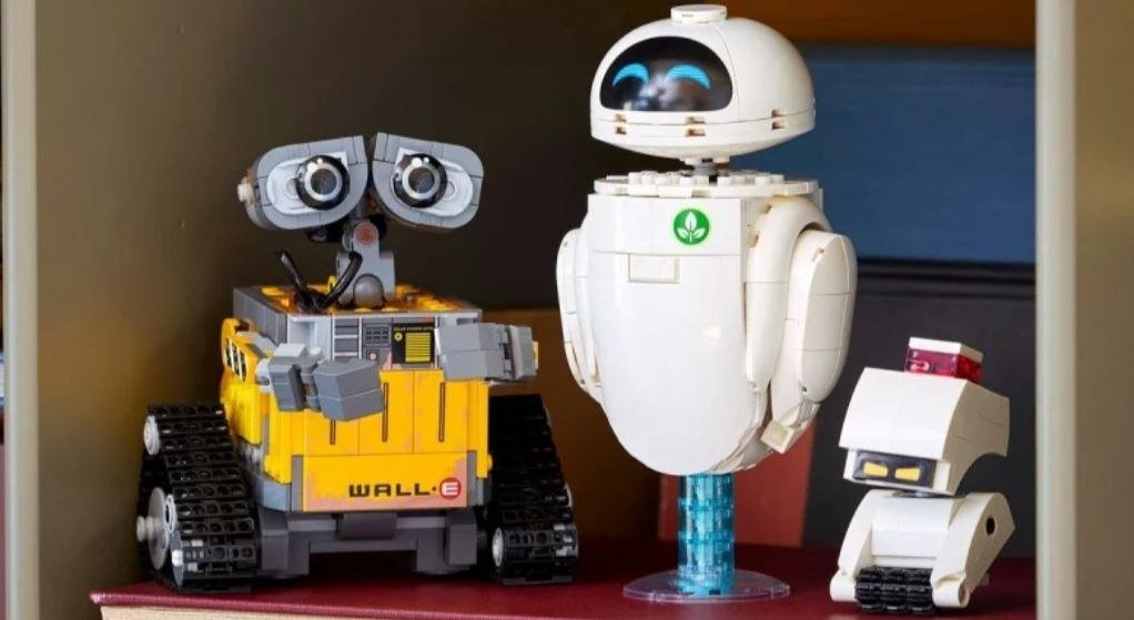    Набор LEGO «ВАЛЛ-И и ЕВА» появился на полках 1 сентября 2025 г. и сразу занял заметное место в линейке Disney и Pixar