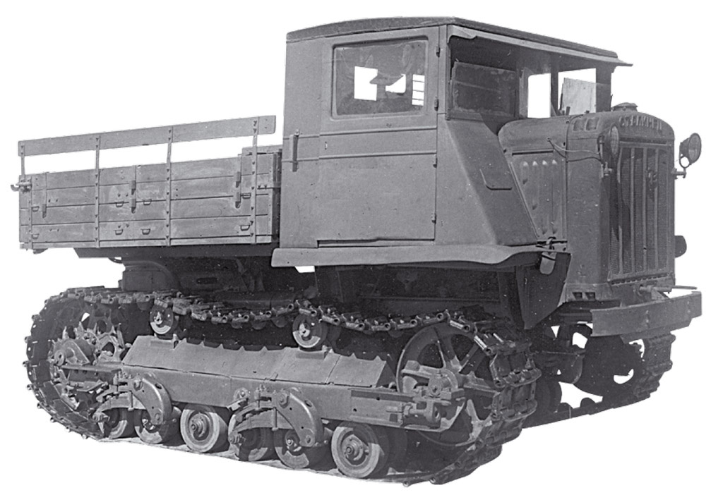 Сталинец С-2, попытка создать массовый корпусной арттягач, которая имела довольно спорные итоги.