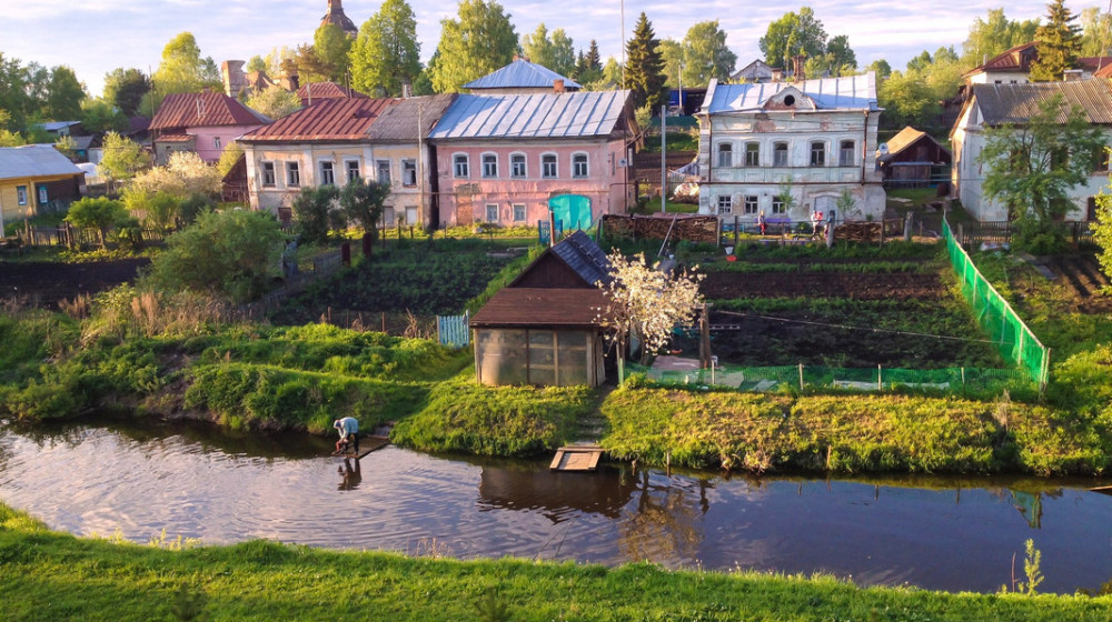    Что будет, если вложить миллиард в умирающее село? Самая красивая деревня России!