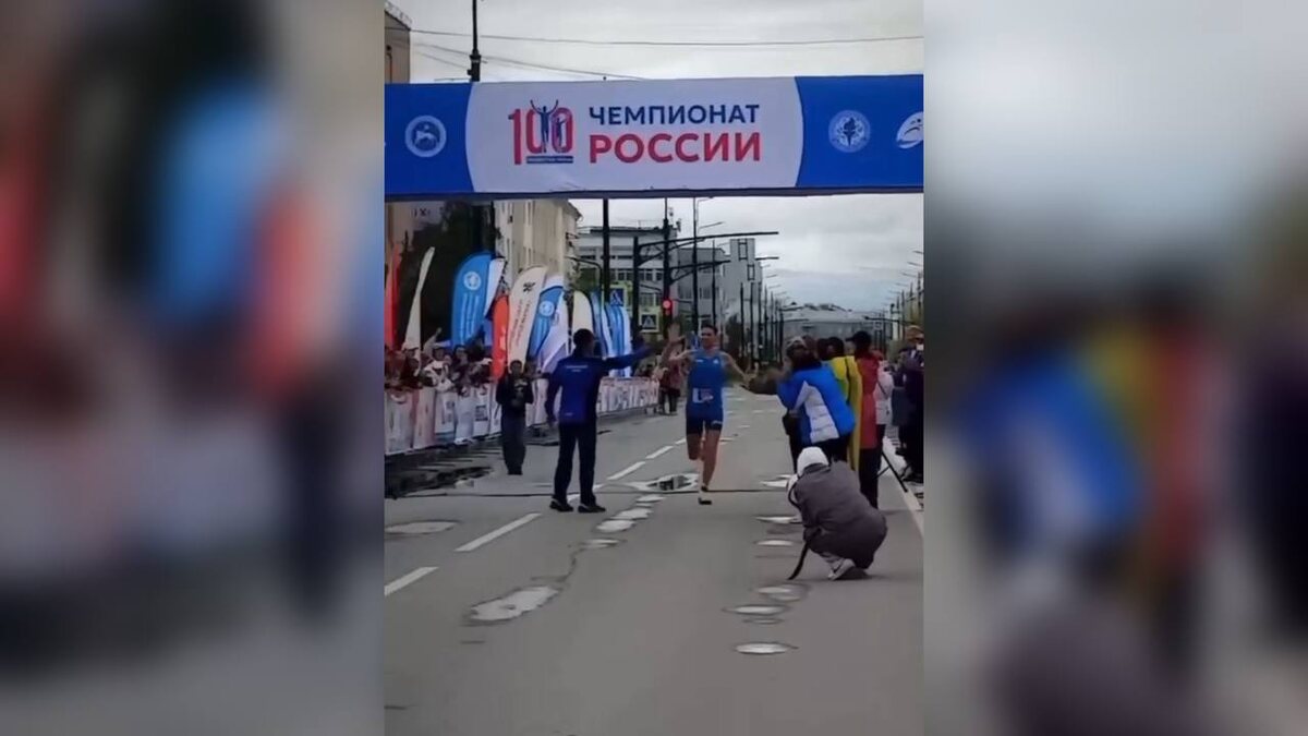     Курянин стал серебряным призером на чемпионате России по бегу