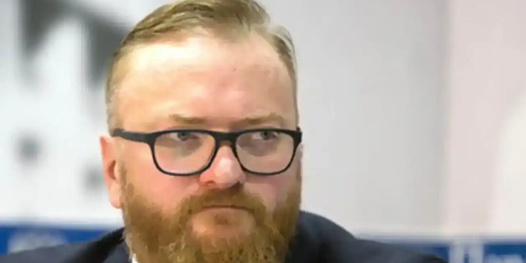 Милонов предложил запретить артистам выступать в полуголом виде