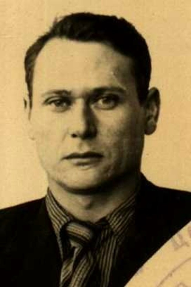 Светлов М.Б.