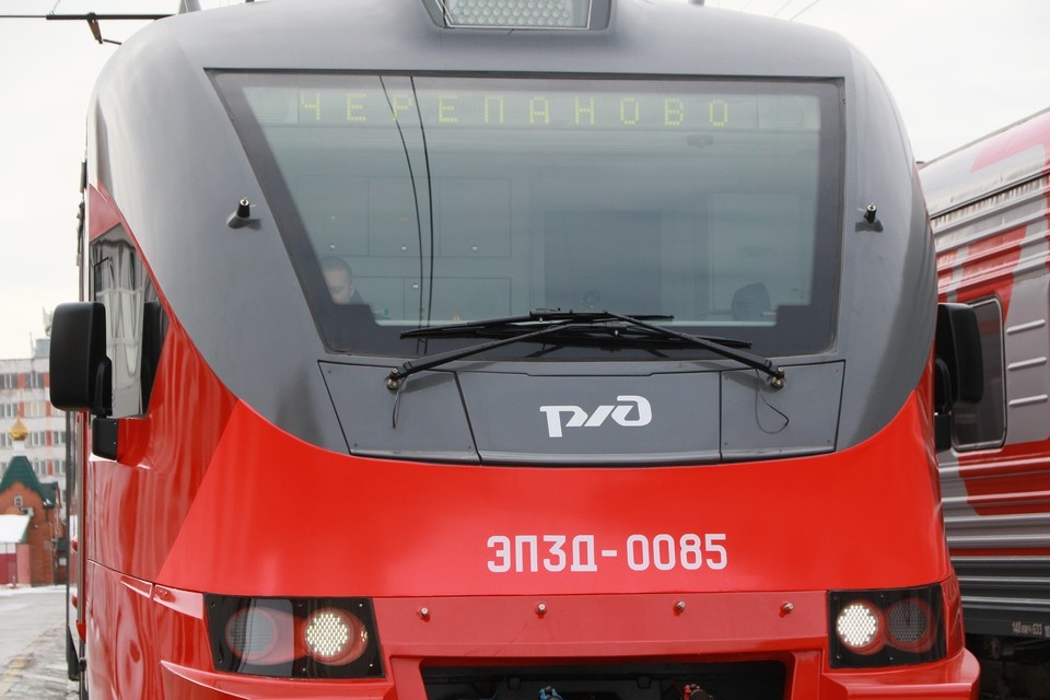    За 5,5 месяцев 2025 года выполнено более 435 тысяч пассажироперевозок учащихся и студентов Олег УКЛАДОВ