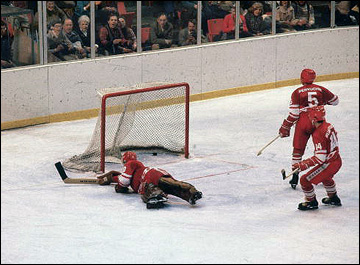 ГОЛ, ЗА КОТОРЫЙ ЗАМЕНИЛИ ТРЕТЬЯКА. Источник изображения: сайт championat.com