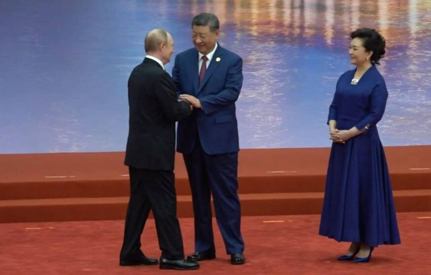    Новые смерти и разрушения: что скрывает один снимок с Путиным