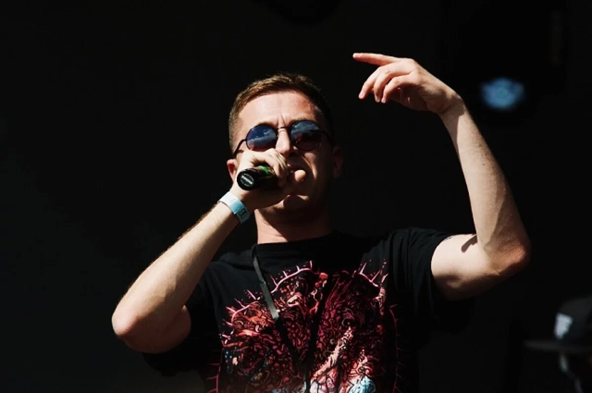    Рэпер Оксимирон сохранил в России статус индивидуального предпринимателя