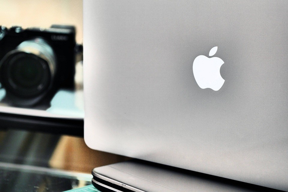    Apple отправляет в архив легендарный MacBook Air: ультрабук попал в печальный список GLOBAL LOOK PRESS