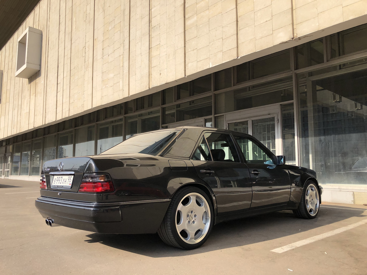 В наши дни купить E500 в таком состоянии это очень большая редкость