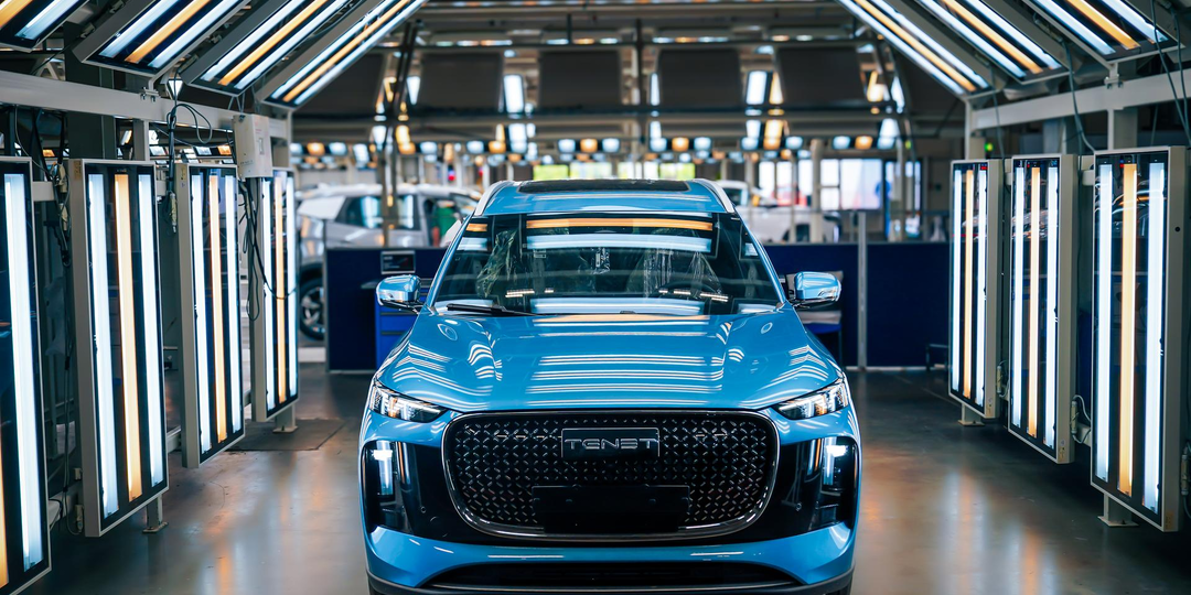 На конвейер в Калуге встал кроссовер TENET T8.